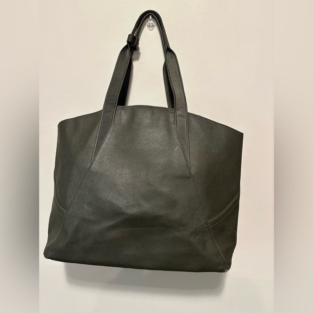 Lululemon All Day Tote and Small Pouch Dark Olive - Picture 3 of 16